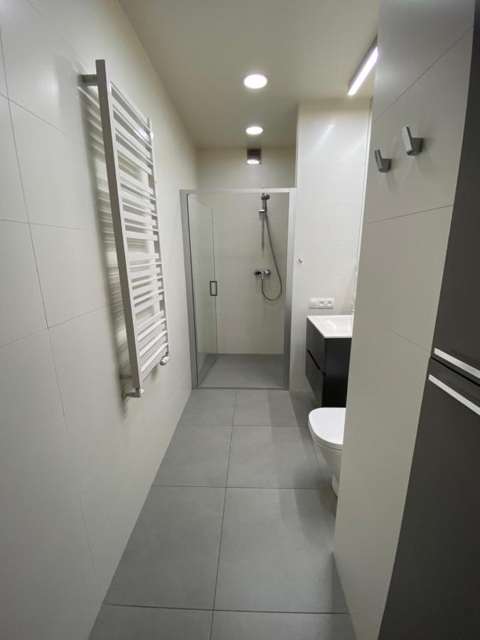 Stylowy 2-Pokojowy Apartament 5 Min. Od Rynku Breslavia Esterno foto